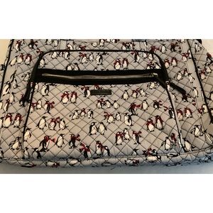 NWT-Vera Bradley Iconic Weekender travel Bag in Playful Penguin Gray #22235-171
